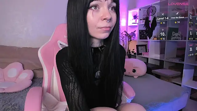 _ChloeSweeet_'s cam snapshot