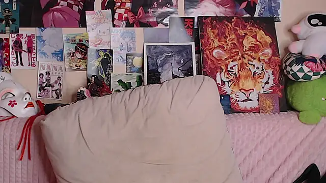 AliceChio's cam snapshot