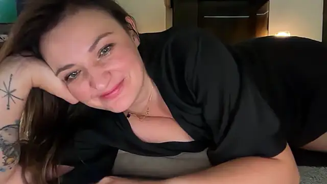 Velvetwitch87's cam snapshot