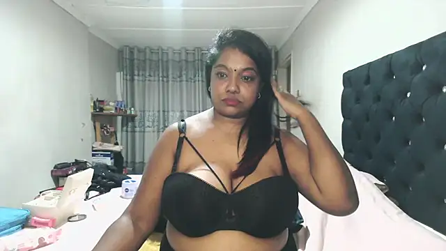 Indianmayaxoxo's cam snapshot