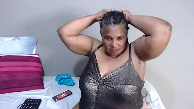 GrandBustyMelon's cam snapshot