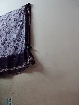 pujapujarrrr's cam snapshot