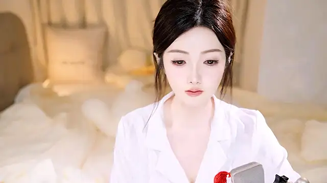 Eimile's cam snapshot