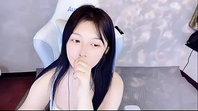 -huahua-'s cam snapshot