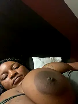 thedarkenchantress's web cam