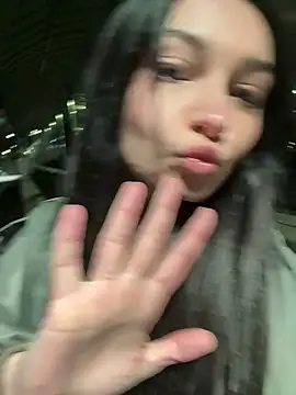 lunalovelee live sex cam