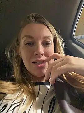 Sweet___Emily's cam snapshot