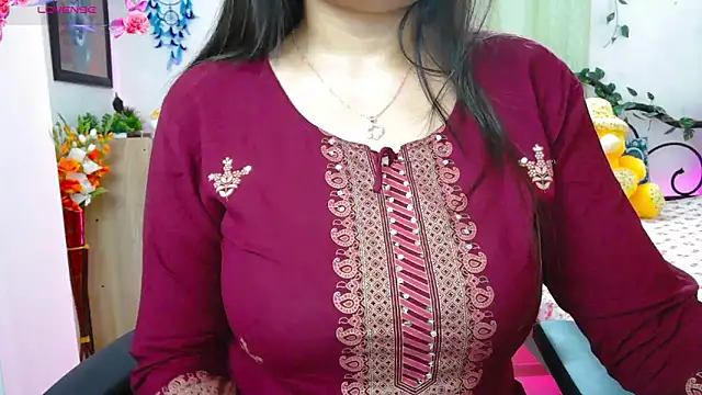 thyAnvi live sex cam
