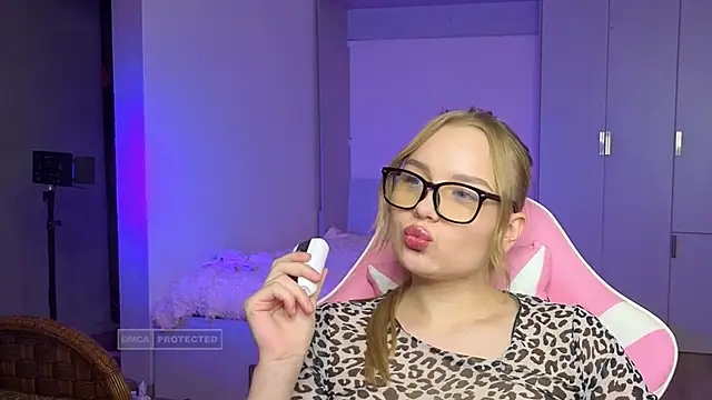 Lunar_Flare's cam snapshot