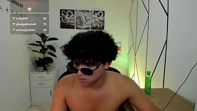 Noah_Smith04 live sex cam