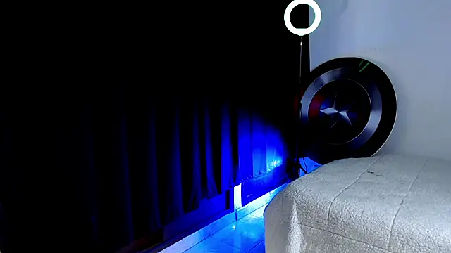 Antonywebb94 live sex cam