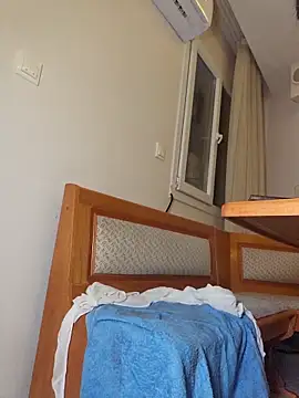 YourMommyBlair live sex cam