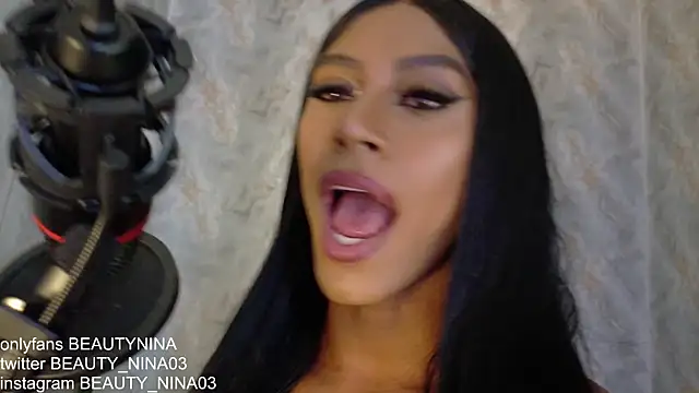 beauty_nina live sex cam