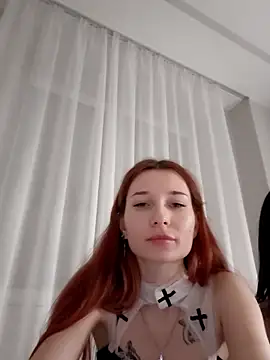 caressyourself's cam snapshot