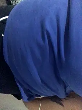 luzmelzinha's cam snapshot