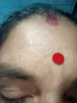 Chinki_pande's cam snapshot