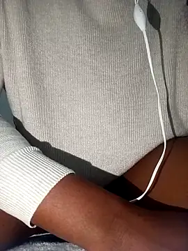 Amira960's cam snapshot