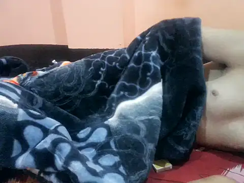 rahulkajuuu0909's cam snapshot