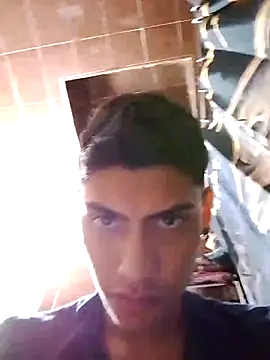 aispuro8505's cam snapshot