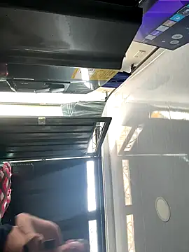 Cristopher1112's cam snapshot