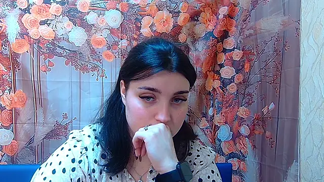 ScarletCargo's cam snapshot