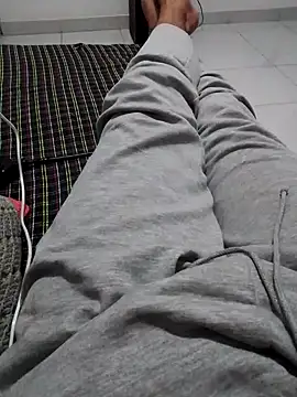 euaxn's cam snapshot