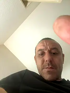 Ramsihartman@xh's web cam