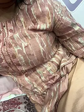 Naughty-Kamini's cam snapshot