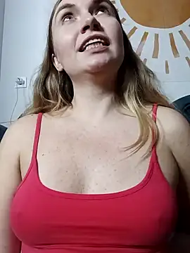 KisaVixen's cam snapshot