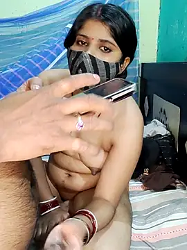 Desi_masti69's cam snapshot