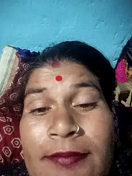 Chinki_pande's cam snapshot