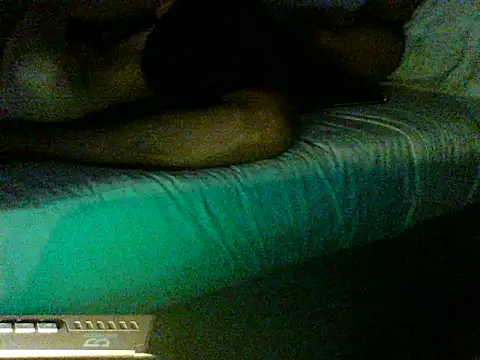 Cloudy_Binhandsome's cam snapshot