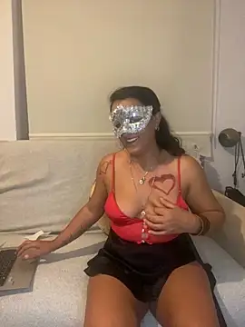 Latinbella's cam snapshot