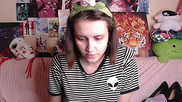 AliceChio's cam snapshot