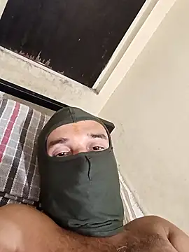 RaviLoveUAll's cam snapshot