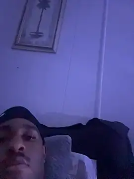 playboyy20's cam snapshot