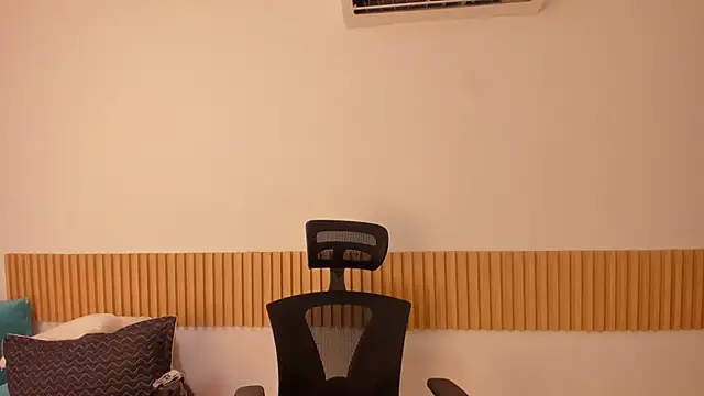 OliviaSweett's cam snapshot