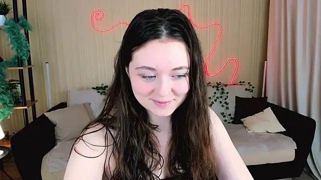 AlluringLookk's cam snapshot