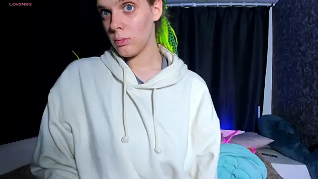 KIKI_Krash live sex cam