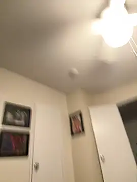 D13ON3L's cam snapshot