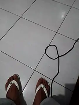 euaxn's cam snapshot