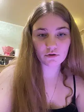 Emily_Sweety__'s cam snapshot