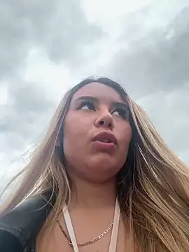 Violettt_hot's cam snapshot