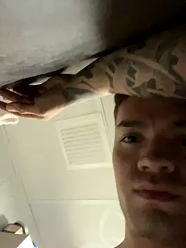 ALPHA_DOMINUS_'s cam snapshot