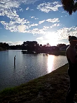 Dixiefaye_'s cam snapshot