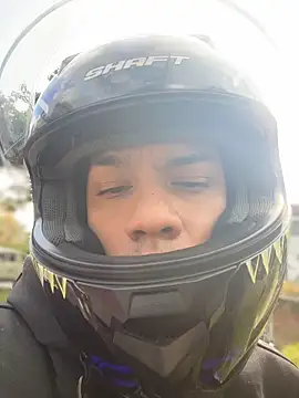 AlphaMasterXxx's cam snapshot