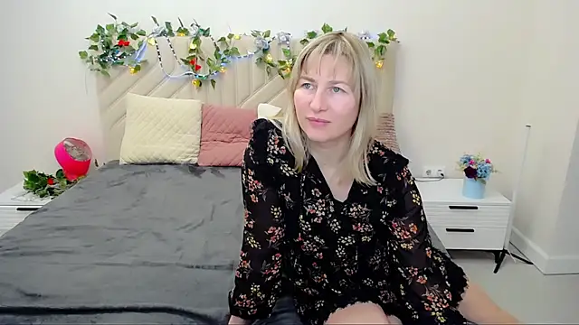 Incredible_Ariela's cam snapshot