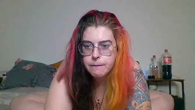 Tattooedlady_0626's cam snapshot