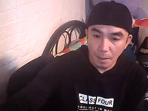 yourasiandesire69's cam snapshot