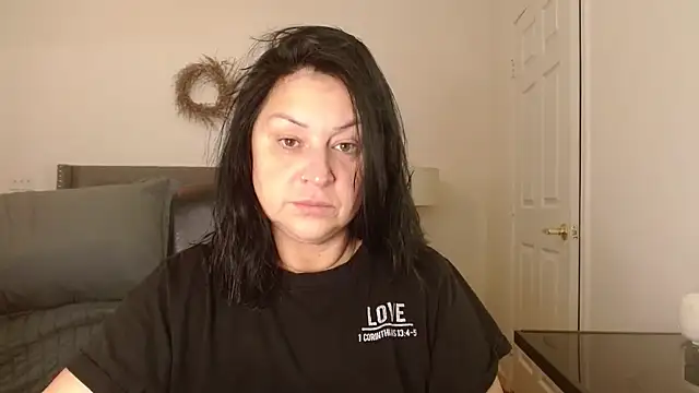 AlyssiaAmoreXO's cam snapshot